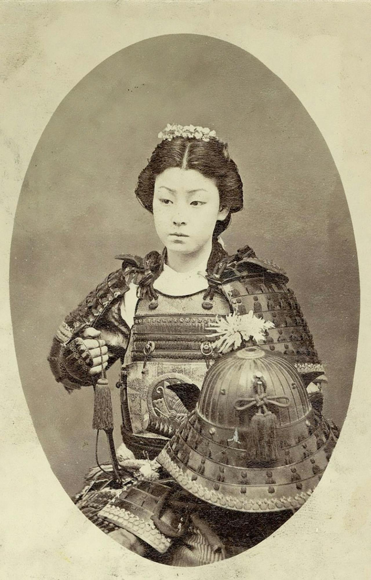 Imagen de una Onna bugeisha, las mujeres samurai.
