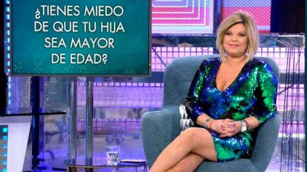 Terelu Campos con el vestido de lentejuelas de Zara en 'Sábado Deluxe'